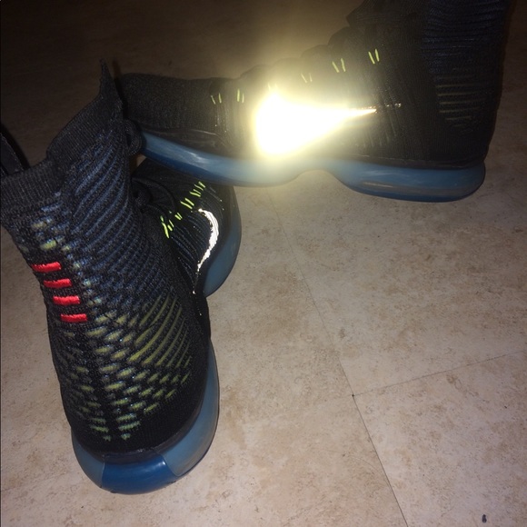 Kobe x High tops - Picture 2 of 3